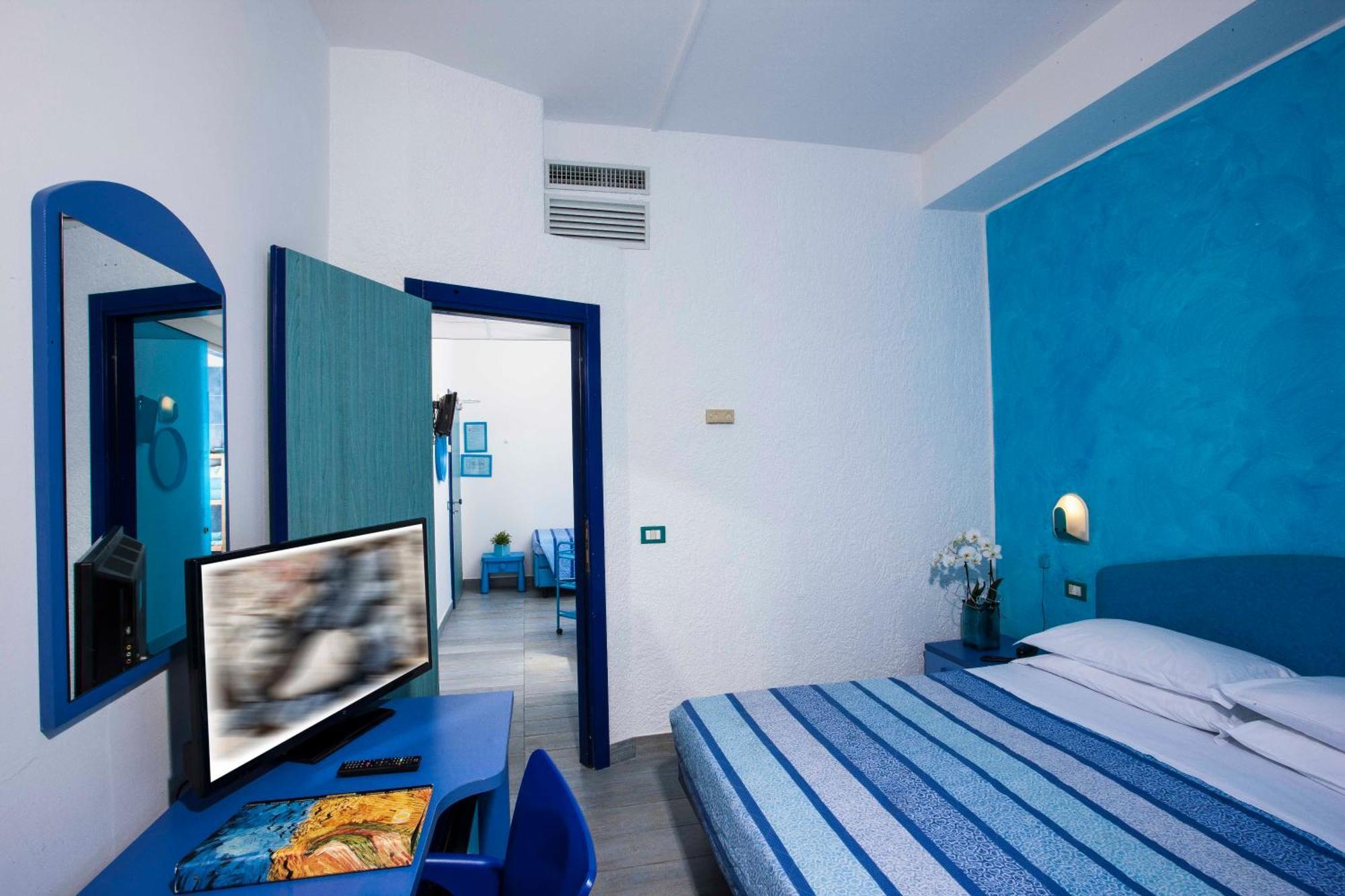 Hotel Napoleon Pesaro Room photo